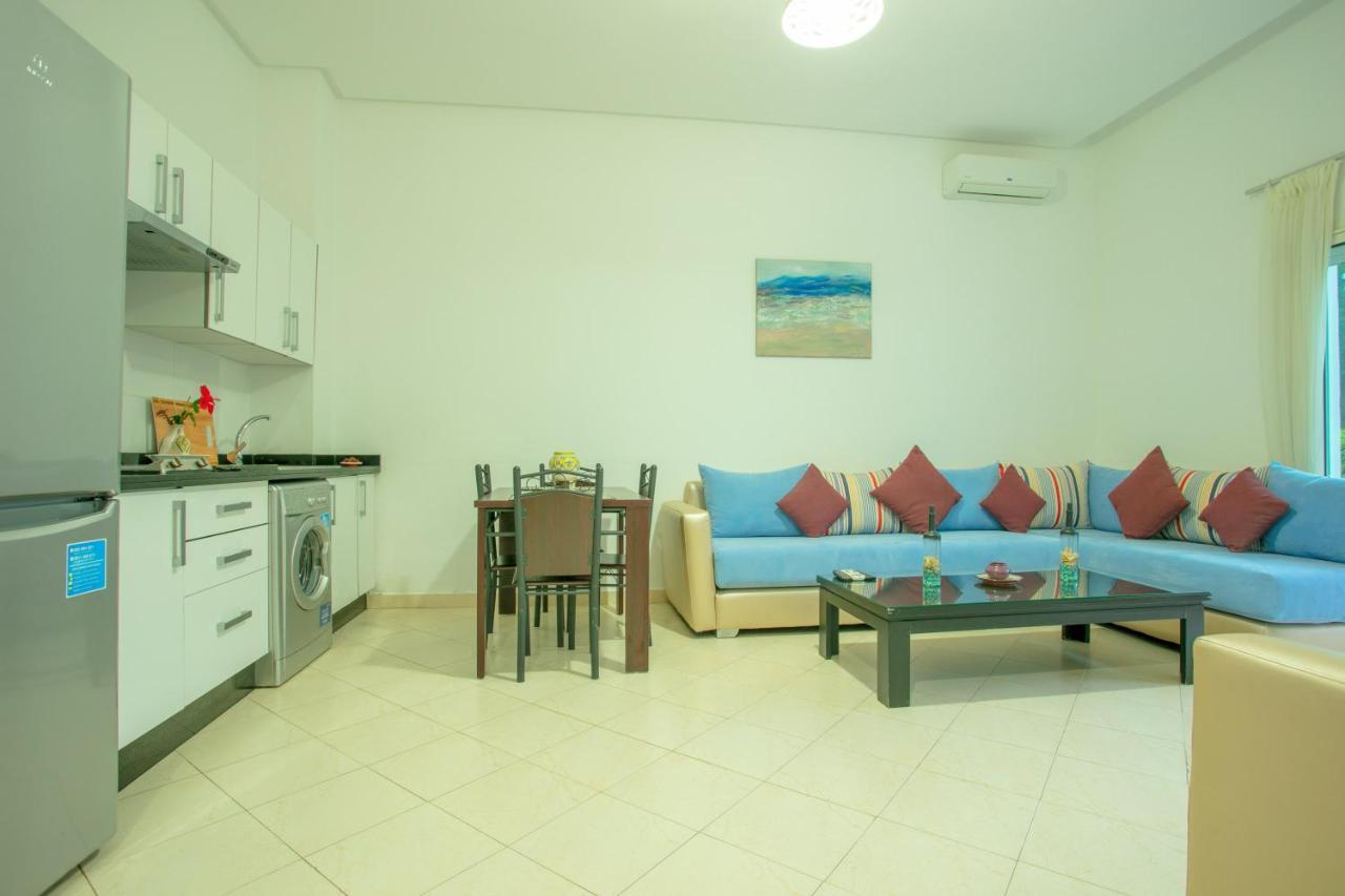 Residence Hoteliere Riviera Beach Cabo Negro Exterior foto