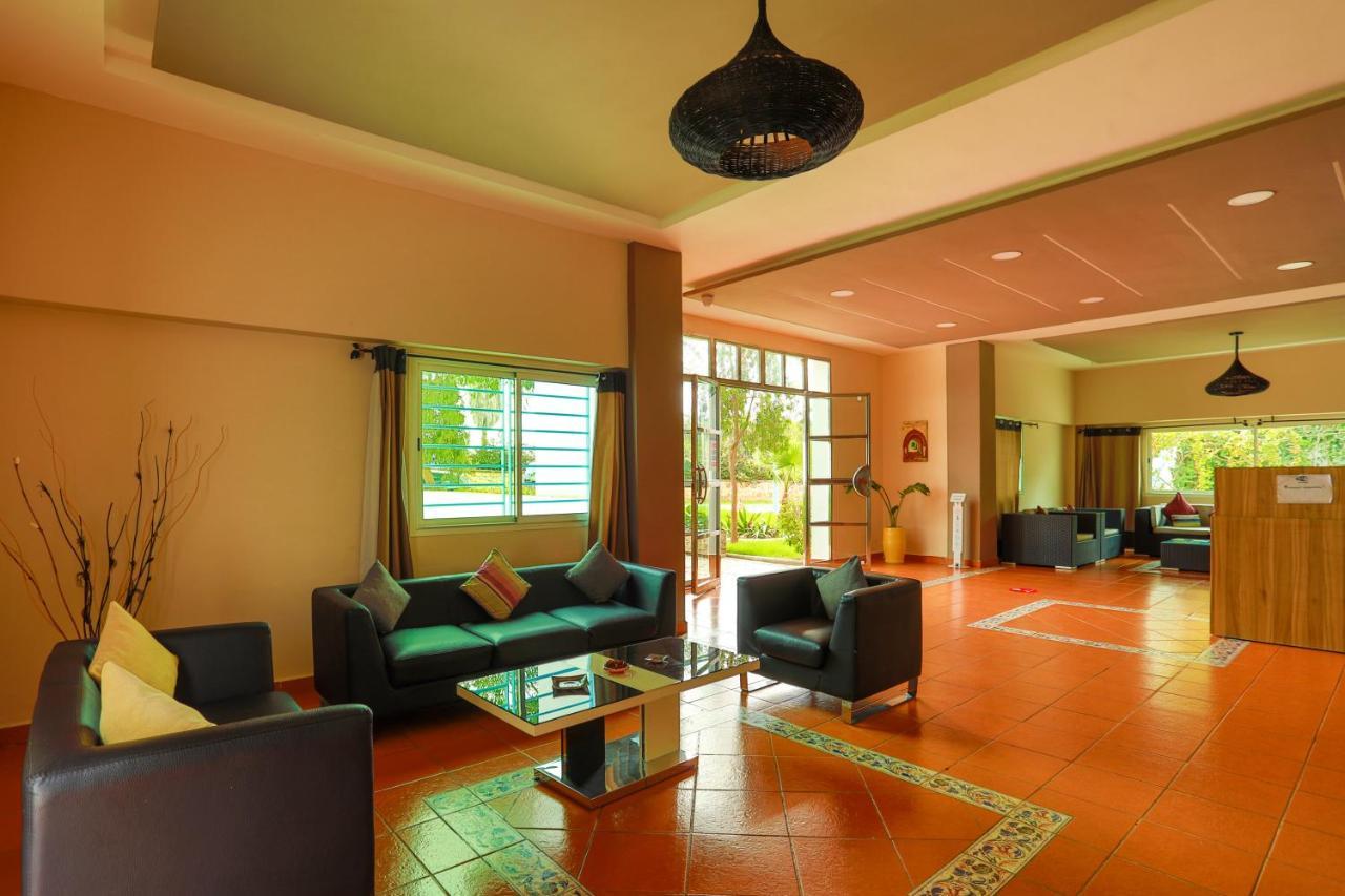 Residence Hoteliere Riviera Beach Cabo Negro Exterior foto