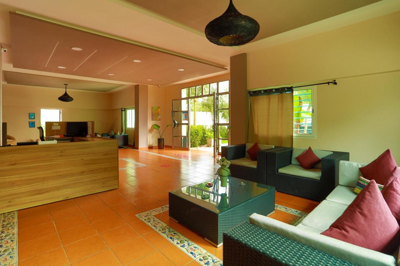 Residence Hoteliere Riviera Beach Cabo Negro Exterior foto