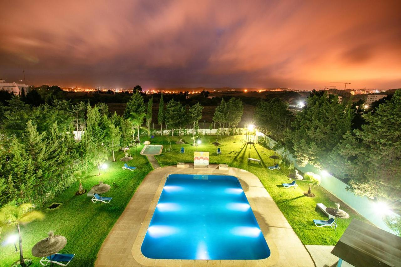 Residence Hoteliere Riviera Beach Cabo Negro Exterior foto