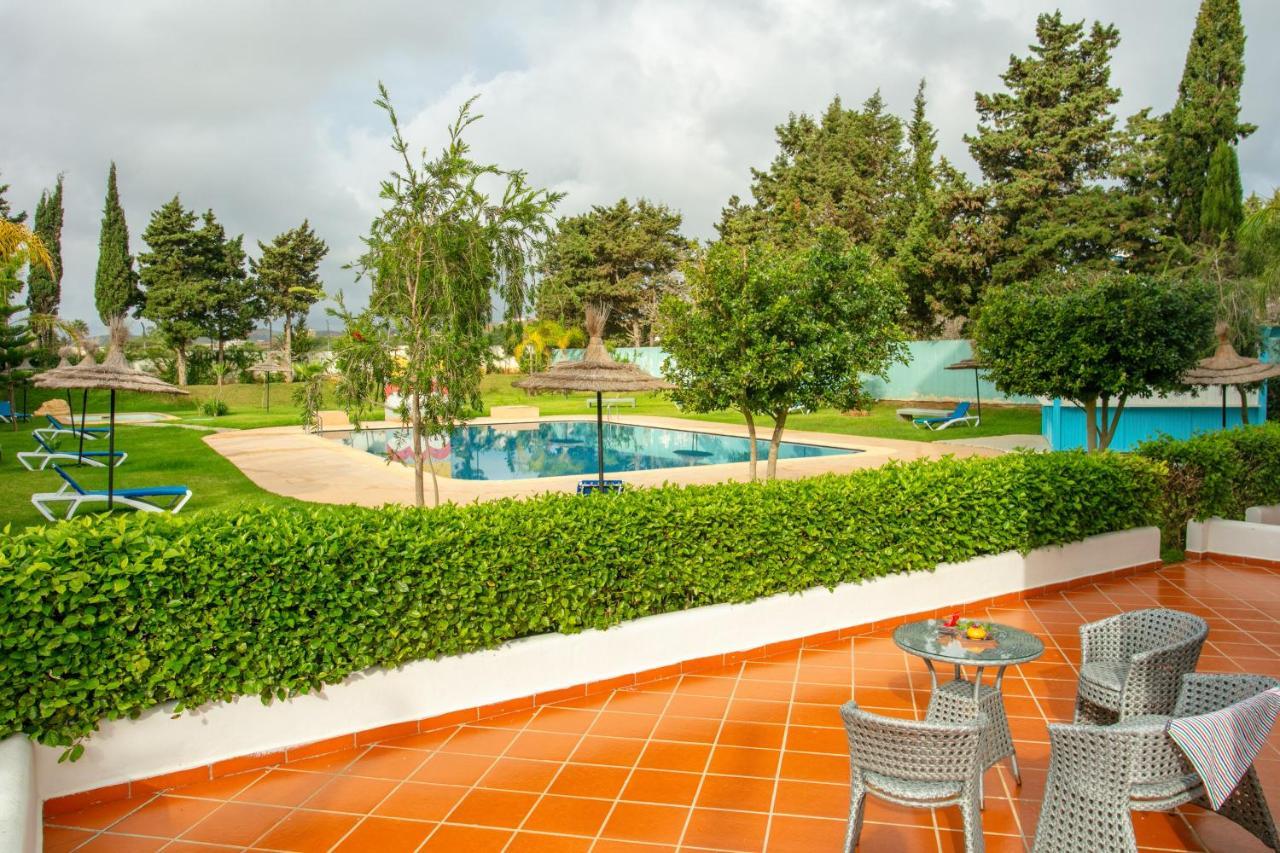Residence Hoteliere Riviera Beach Cabo Negro Exterior foto