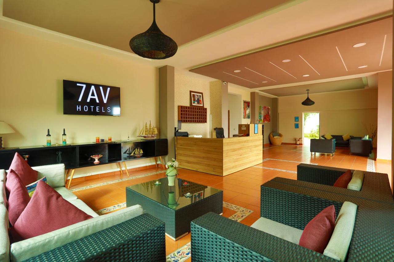 Residence Hoteliere Riviera Beach Cabo Negro Exterior foto