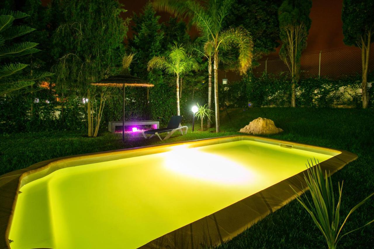 Residence Hoteliere Riviera Beach Cabo Negro Exterior foto