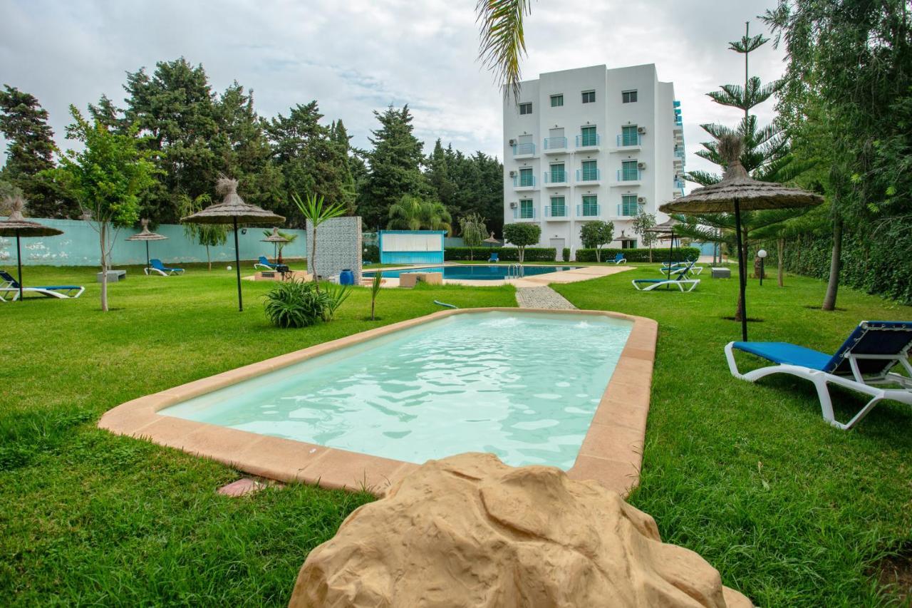 Residence Hoteliere Riviera Beach Cabo Negro Exterior foto